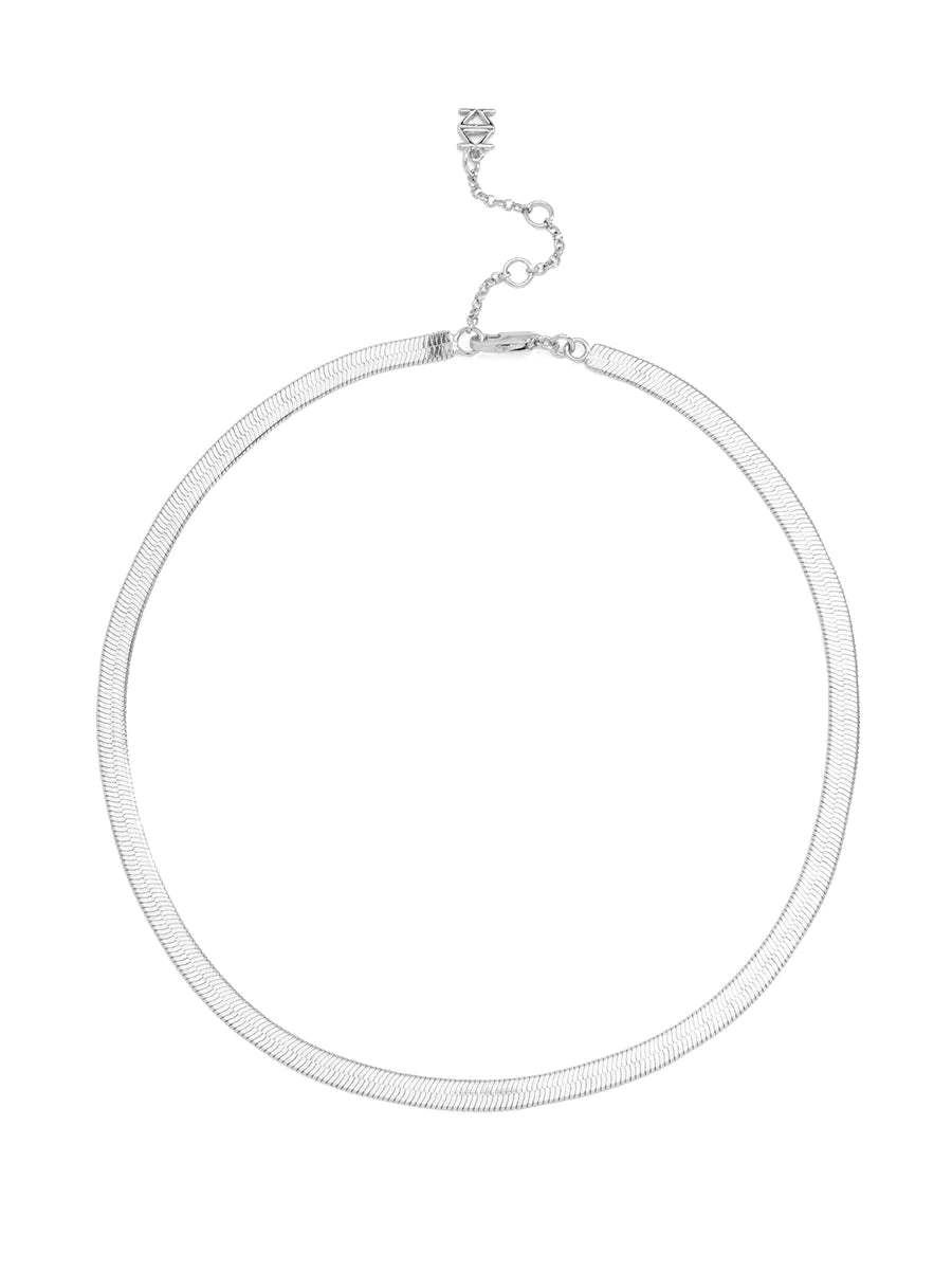 Single Strand Snake Chain Collar Necklace