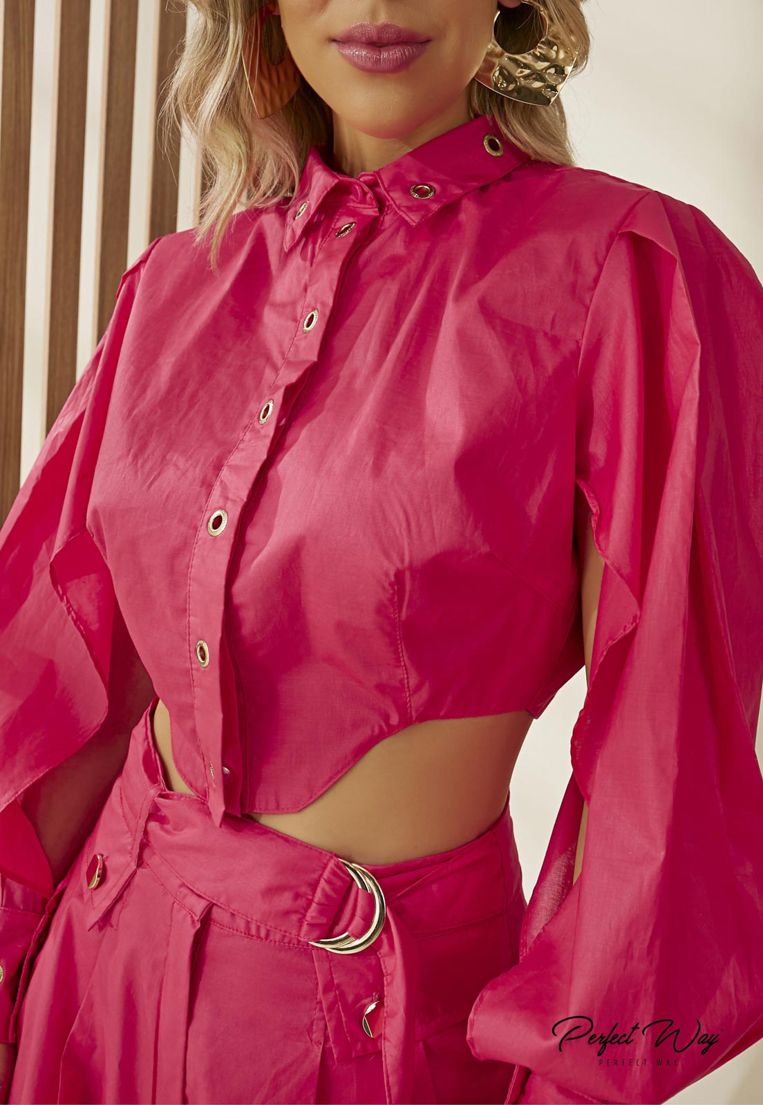 Pink Shorts and Cropped Top Set w/ Balloon Sleeve and Underarm Cutout