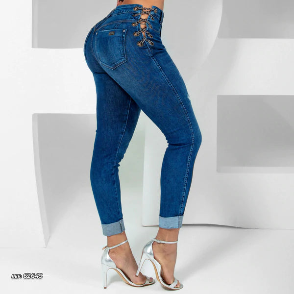 Skinny Jeans w/ Waist Cutout and Chain