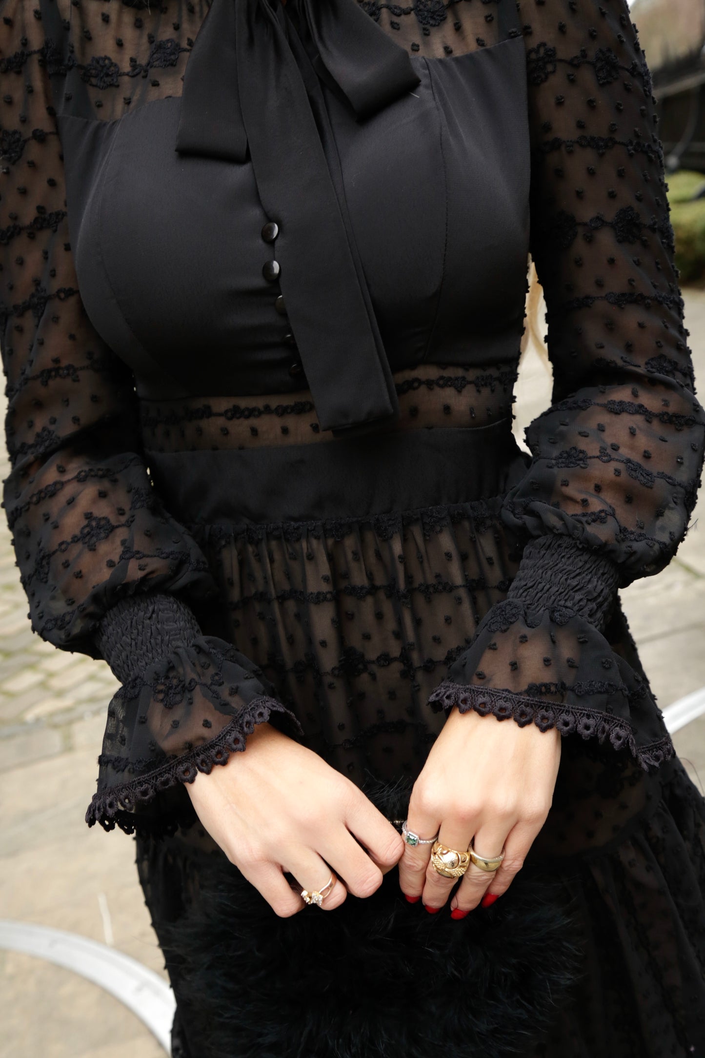Carlota - Black Midi Dress