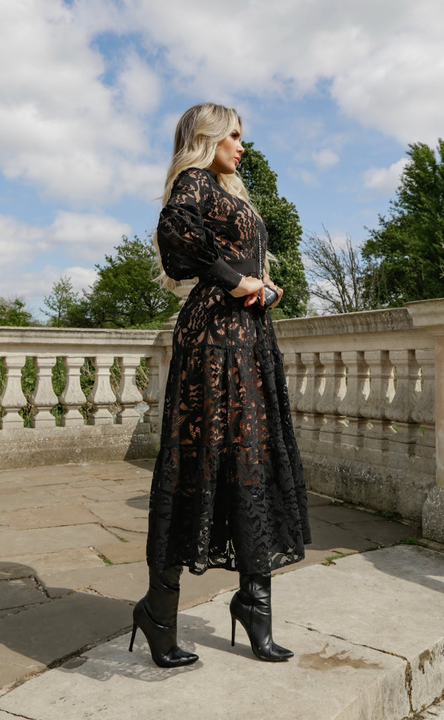 Imperio - Black Lace Midi Dress