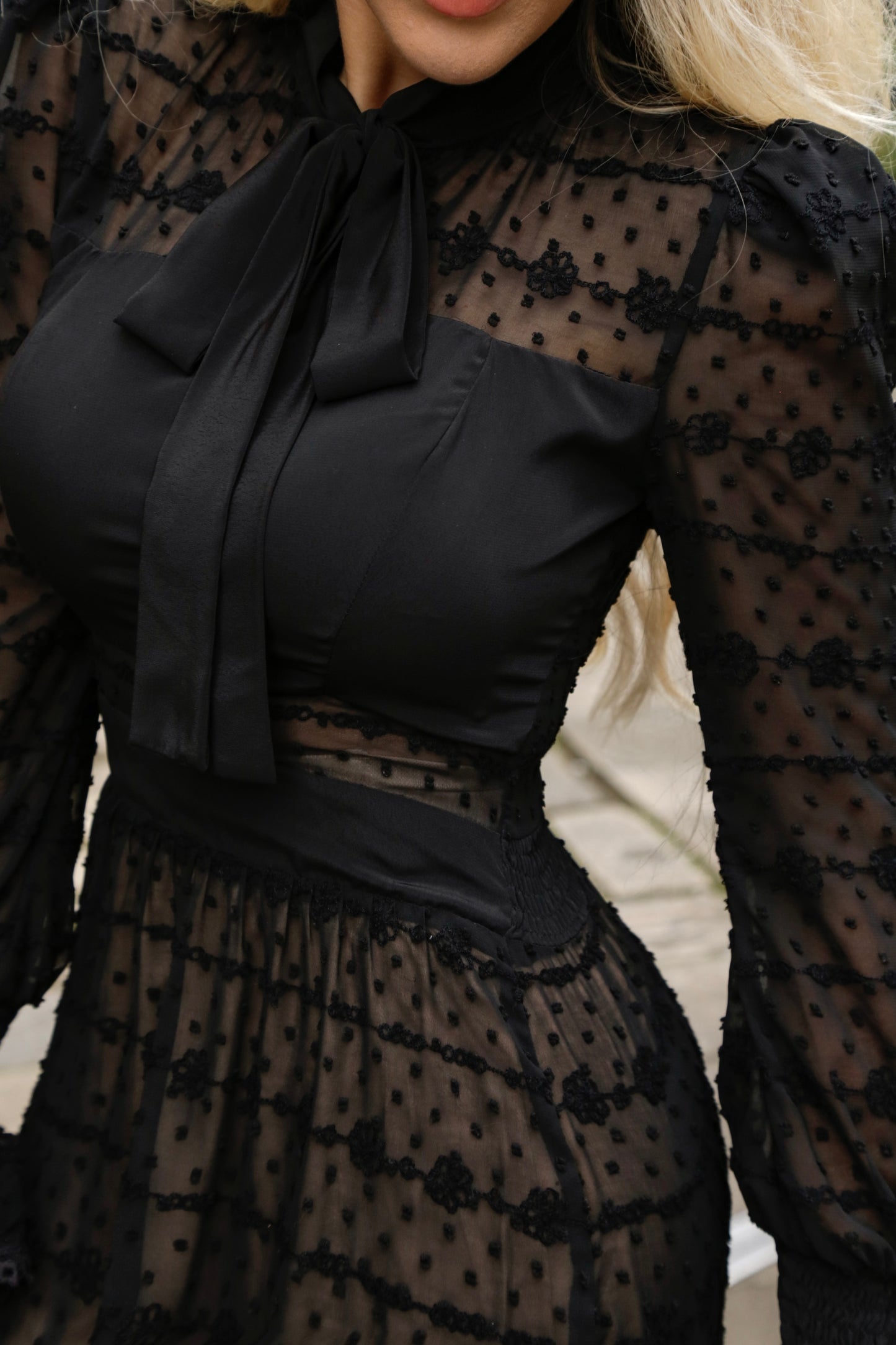 Carlota - Black Midi Dress