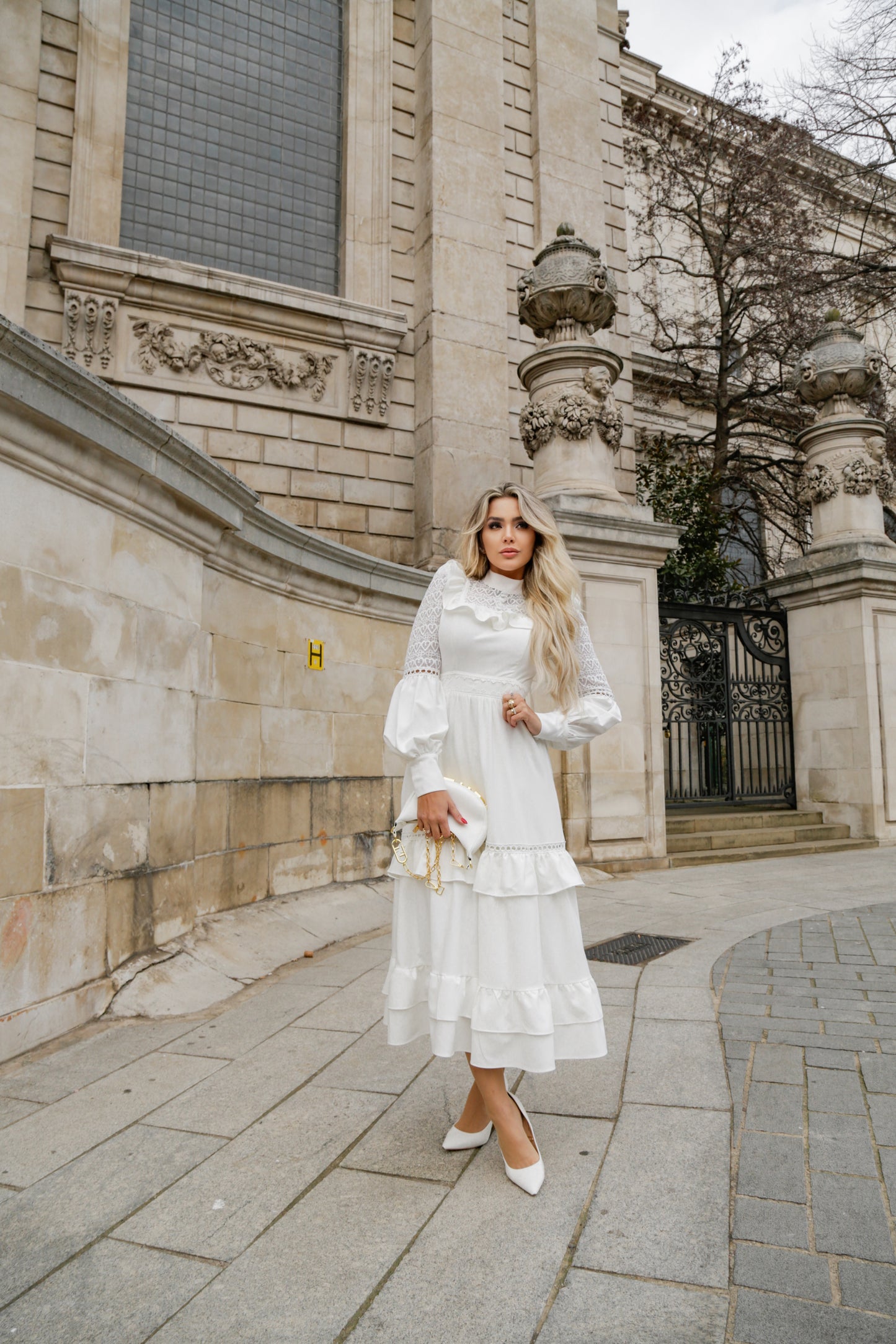 Catarina - White Long Sleeve Midi Dress